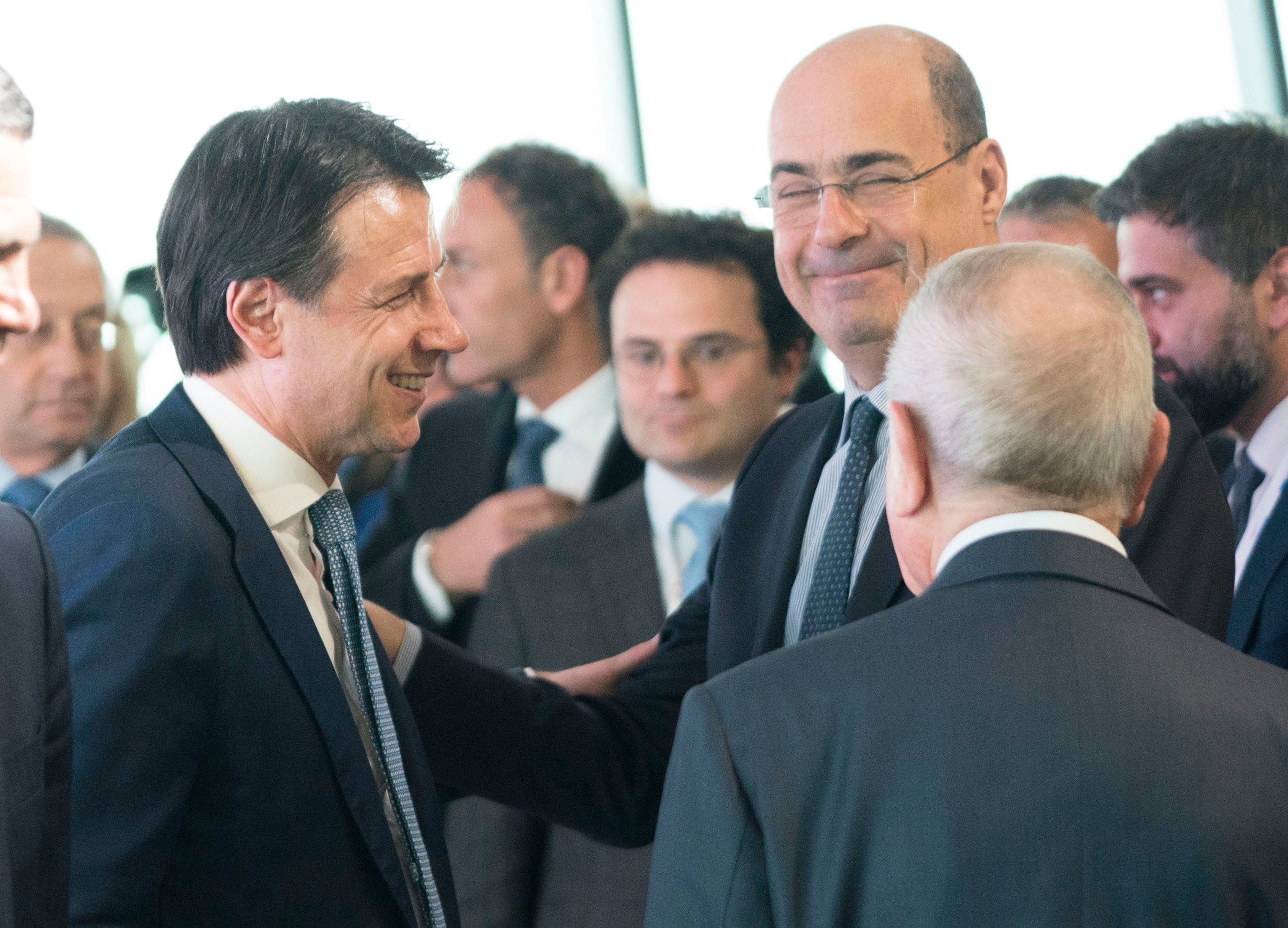 Conte pensa a un rinvio delle nomine per cambiarle in autunno