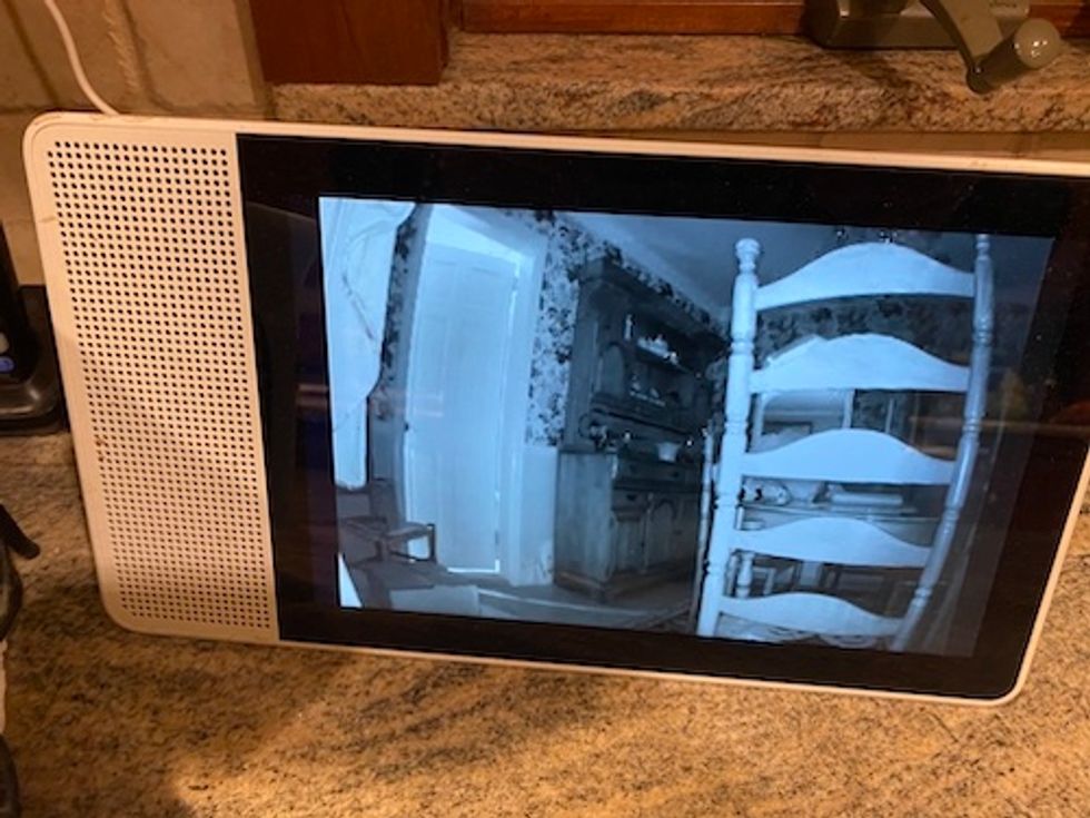 Swann Alert streaming video on a Google Assistant smart display