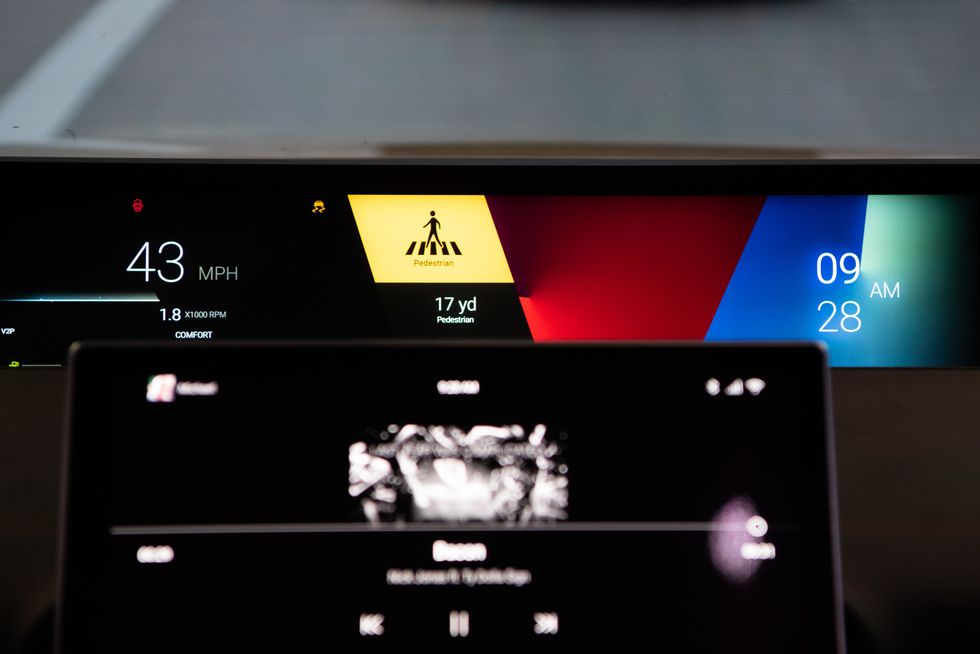 Harman pedestrian crossing warning