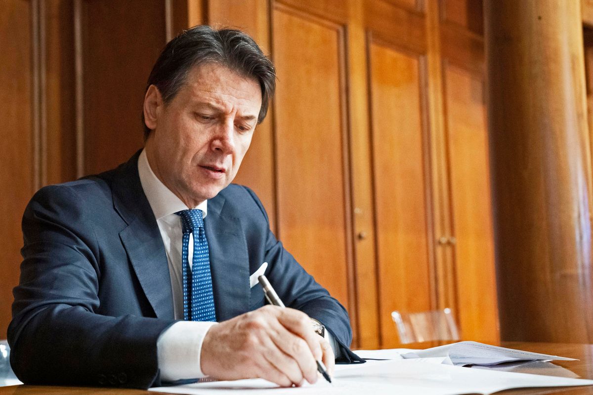 Gli italiani sono da applausi, lo Stato molto meno