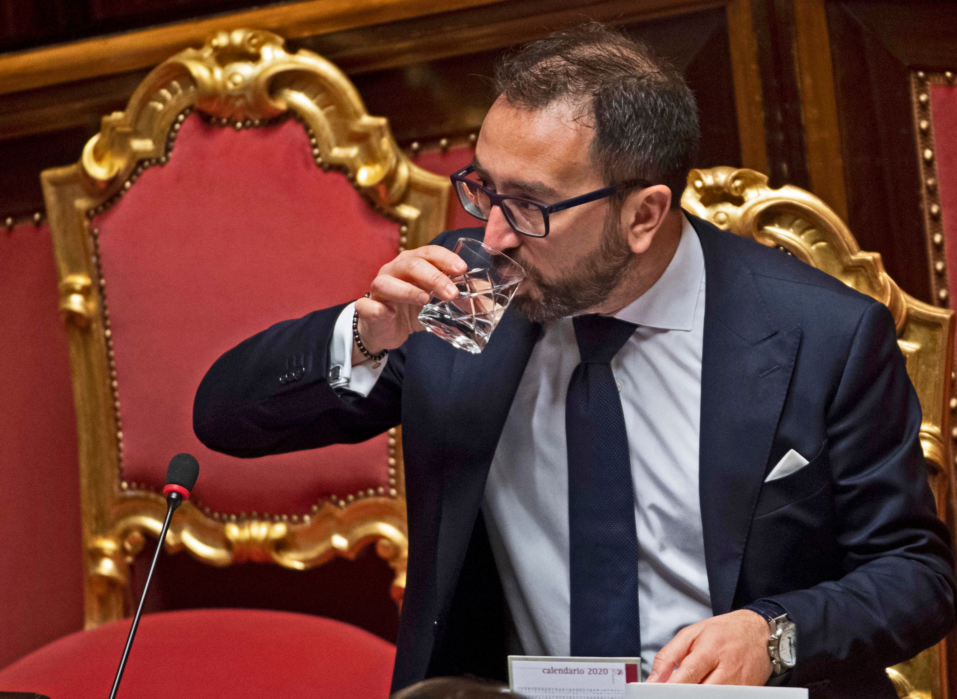 Carceri, l’indulto mascherato di Bonafede