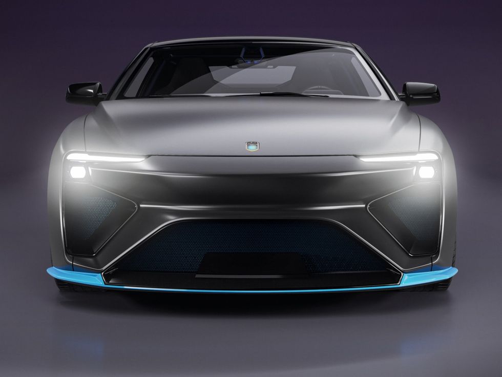 2021 Roland Gumpert Nathalie