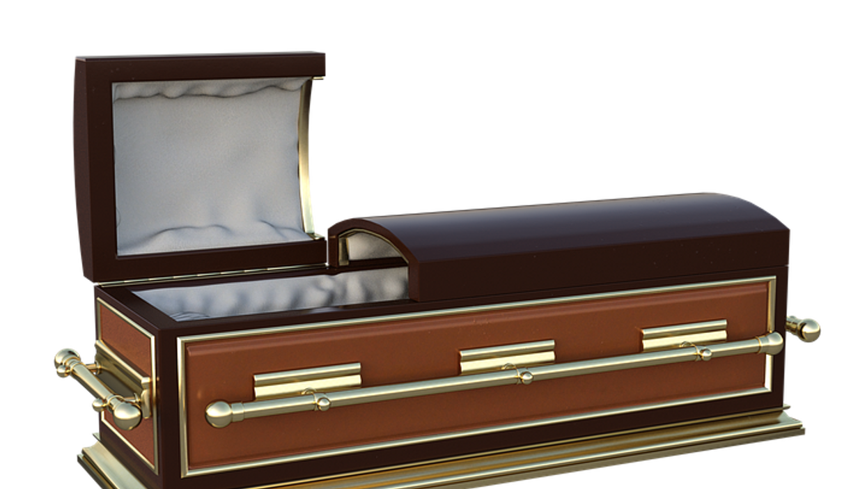 People Share The Craziest Thing They've Ever Seen Happen At A Funeral