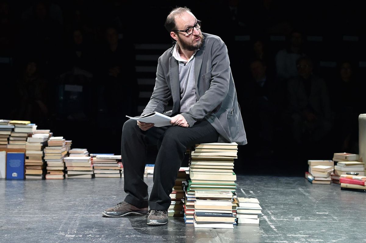 Raimo choc su droga. Pro Vita & Famiglia: «Devastante messaggio e con un italiano zoppicante»