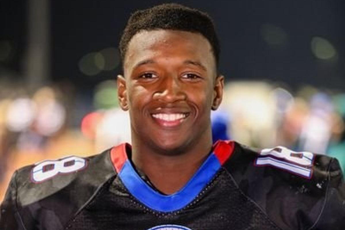 RECRUIT SCOOP: Meet the Nation's No. 1 Tight End - Donovan Green