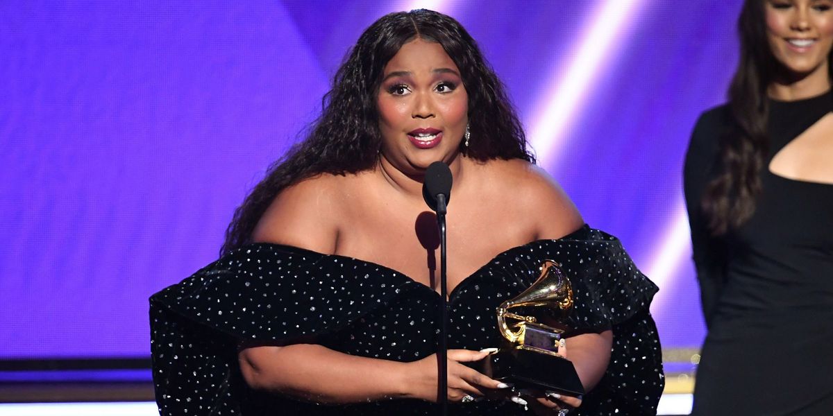 Lizzo Responds to Criticism Over Wearing a Face Mask