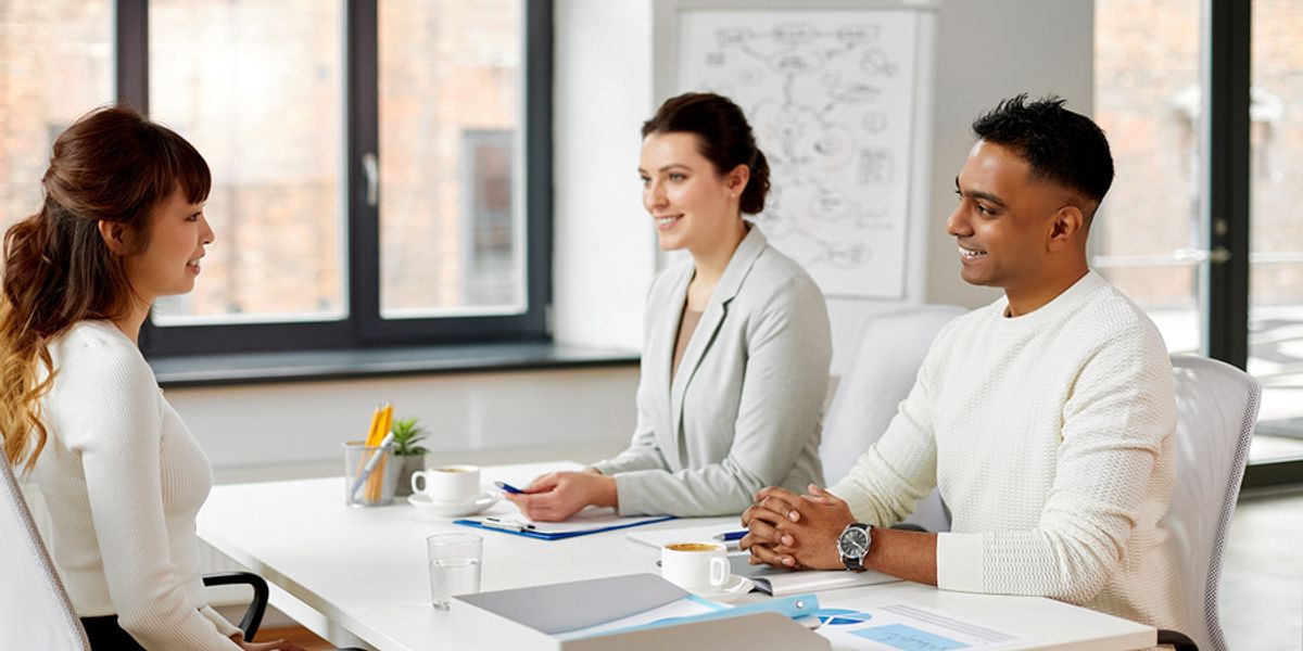 Собеседование сотрудников. I have an interview. Бизнес интервью. I have an interview. Человек на собеседовании.