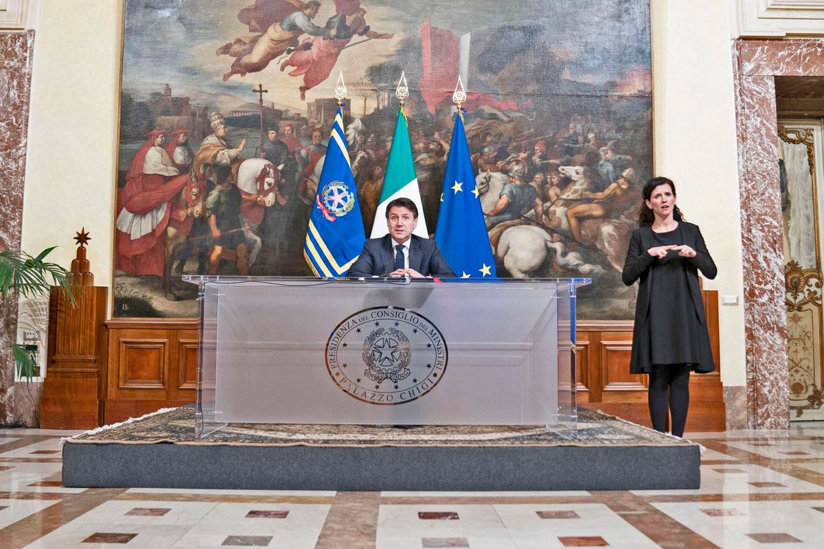 Conte cede ai sindacati e rifà il decreto