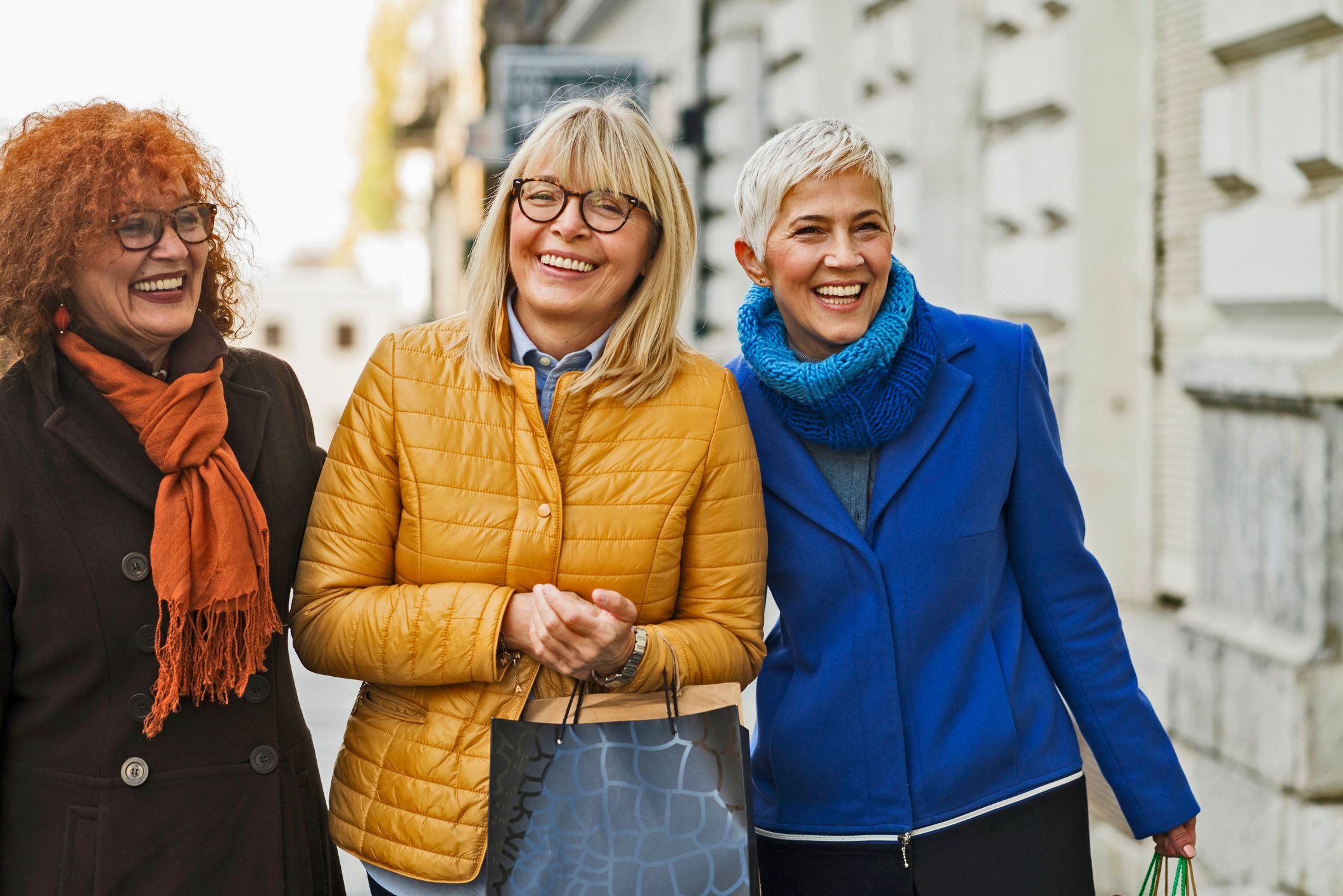 Donne benestanti, libere ed emancipate. La menopausa crea le consumatrici ideali