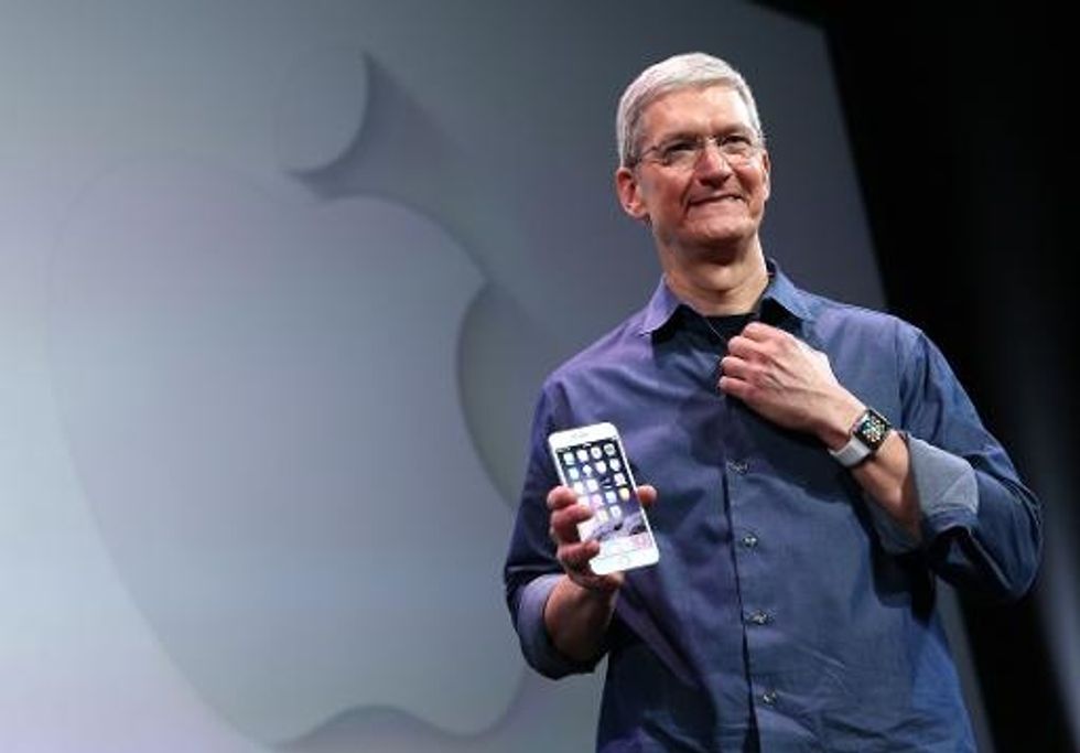 Apple Chief Tim Cook Puts Focus On Gay Rights