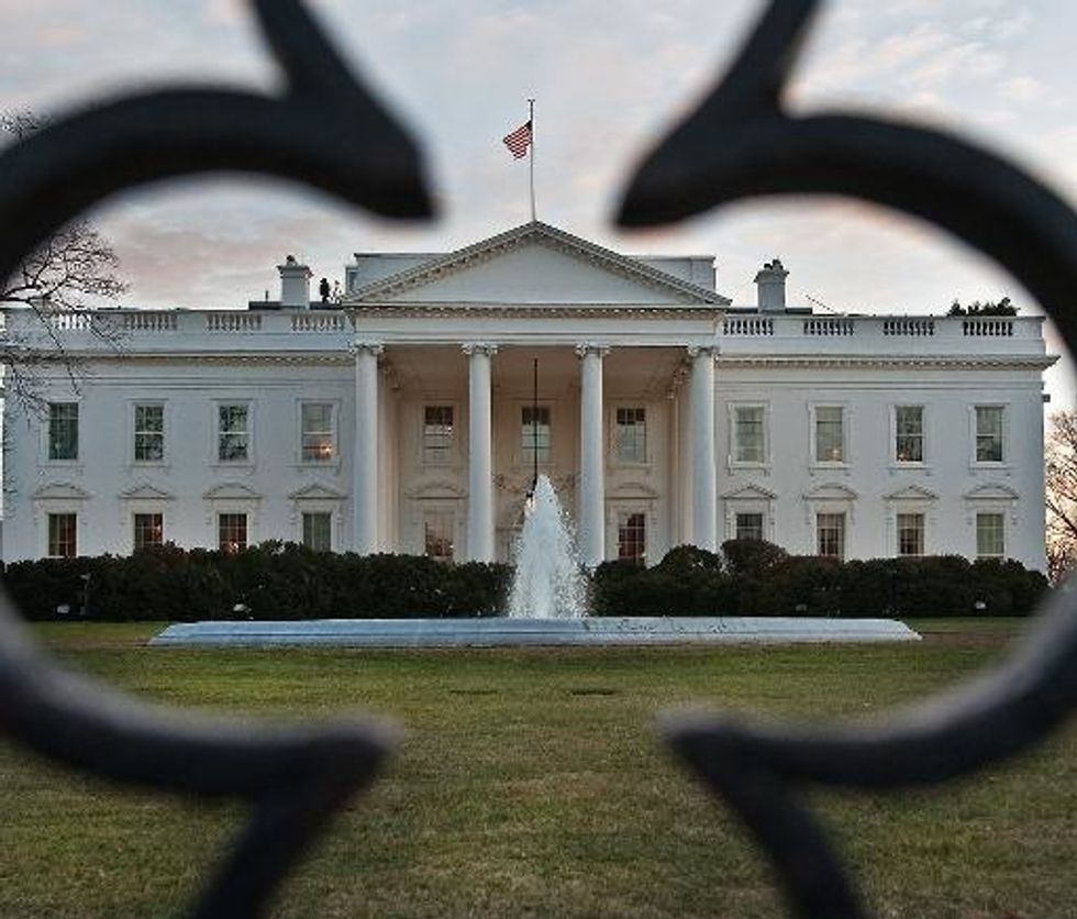 Secret Service Arrests Man Outside White House, Finds Rifle In Car
