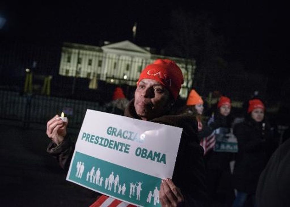 Poll: Americans Broadly Back Obama’s Immigration Executive Action