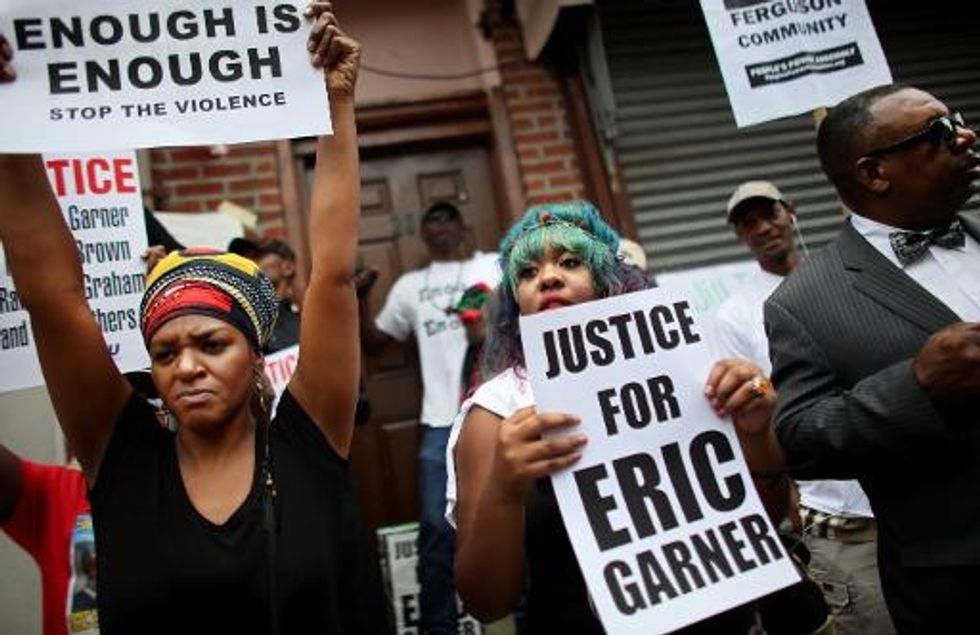New York Officials Urge Calm After Grand Jury Declines To Indict Cop In Chokehold Case
