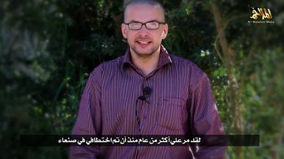 Al-Qaida Group Threatens To Kill American Hostage Luke Somers In Video