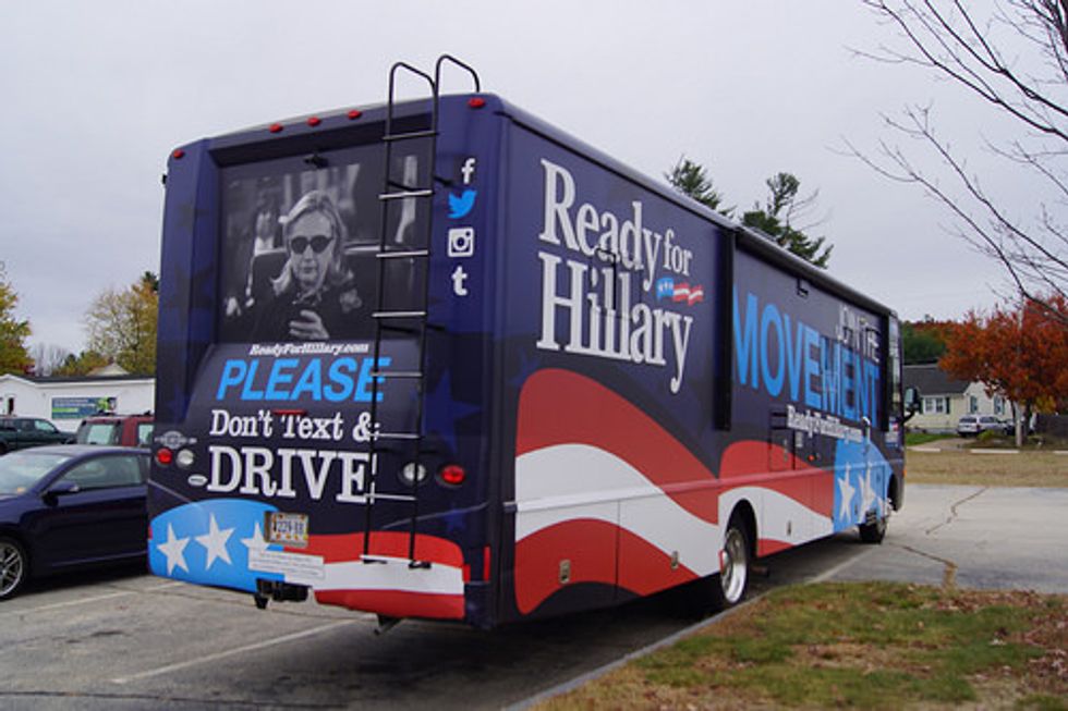 Tarrant County Democrats Turn Out To See The ‘Ready For Hillary’ Bus In Fort Worth