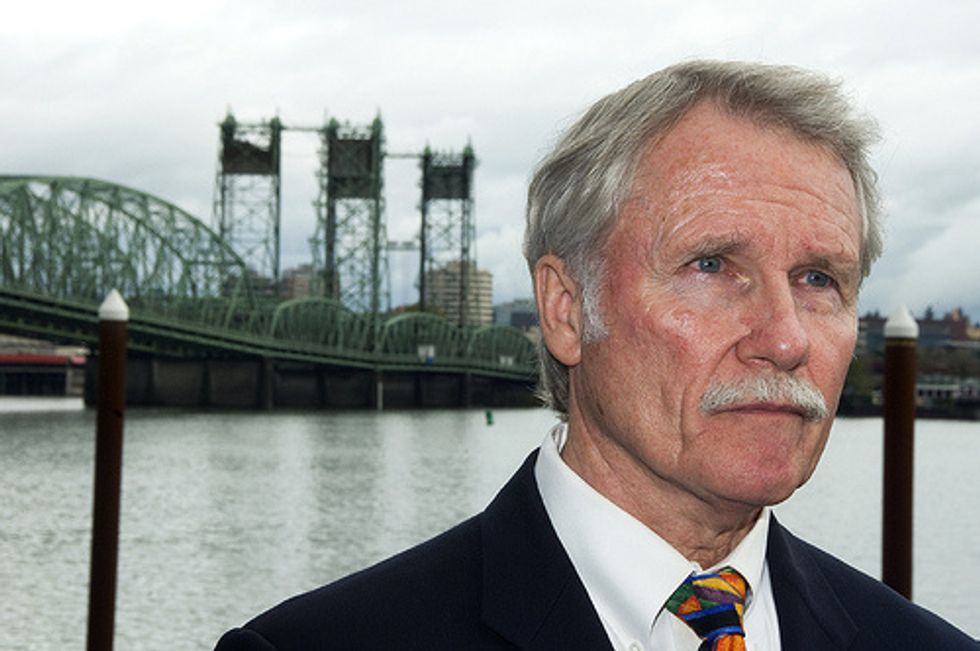 Oregon Governor John Kitzhaber Resigns Amid Ethics Investigations