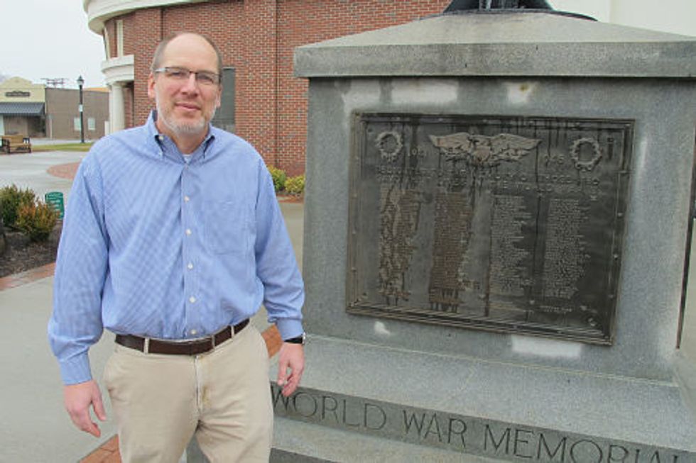 Racially Segregated War-Memorial Plaques Divide South Carolina Town