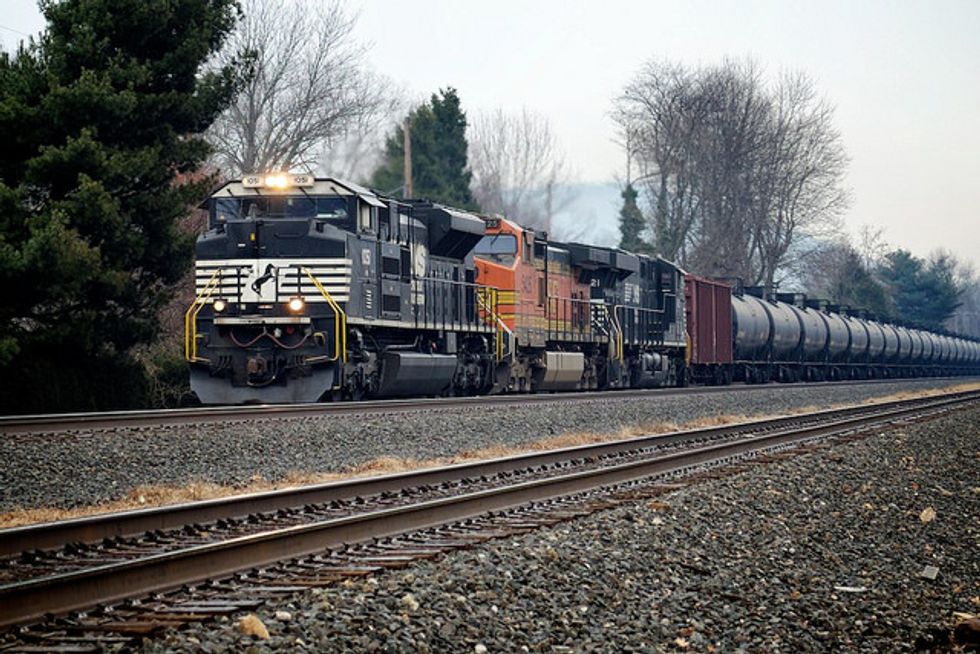 Crude-Oil Train Wrecks Raise Questions About Safety Claims