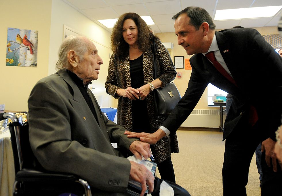 100-Year-Old Chicago Vet Receives French Legion Of Honor For WWII Bravery