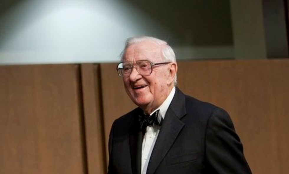 Retired Justice Stevens Says Some Guantanamo Captives May Deserve Reparations