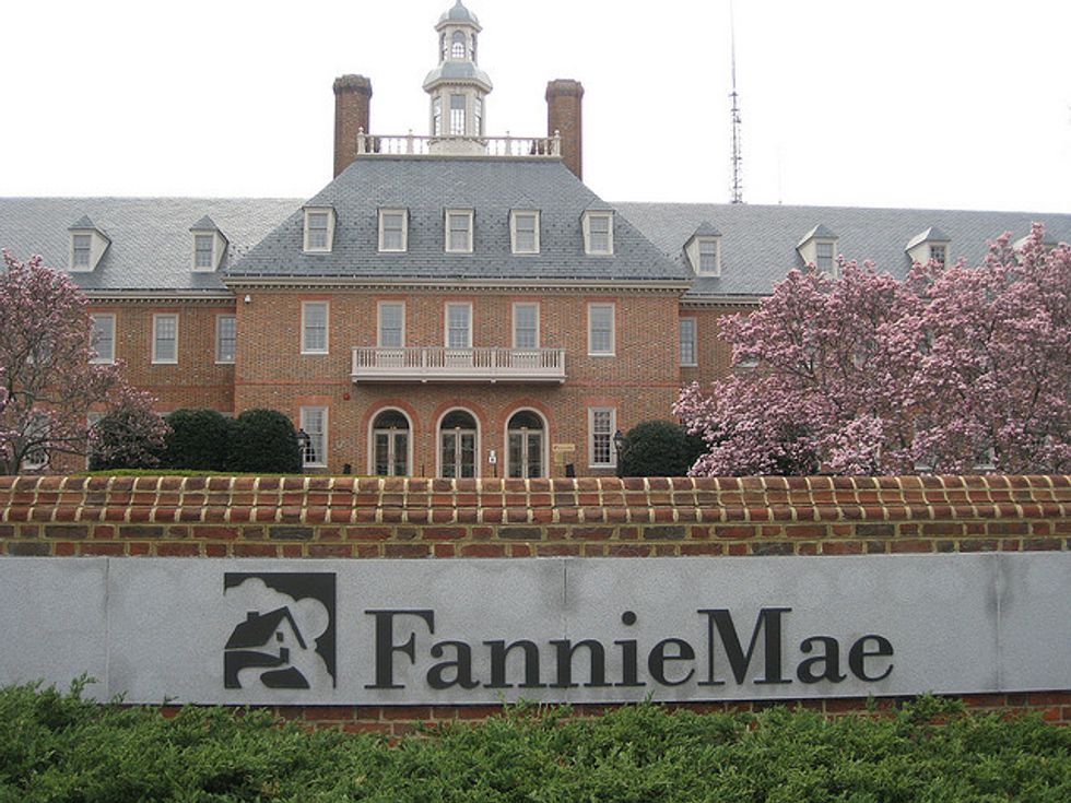Fannie Mae Accused Of Neglecting Foreclosures In Minority Neighborhoods
