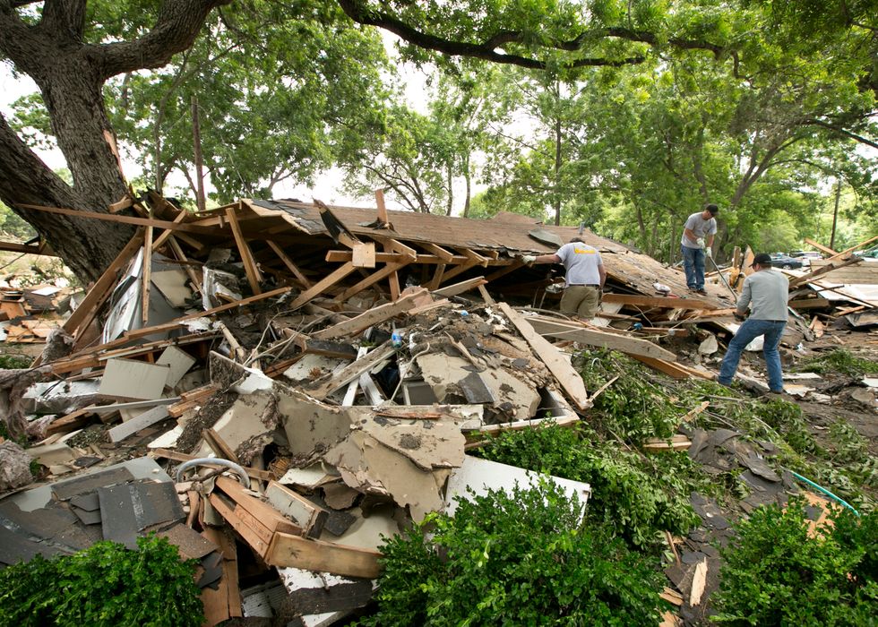 Texans Don't Like Federal Aid. Until They Need It. - Vimarsana News