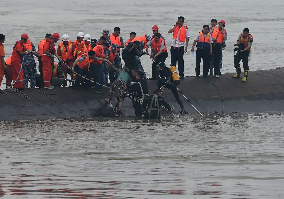 China Boat Disaster Death Toll Likely In Hundreds
