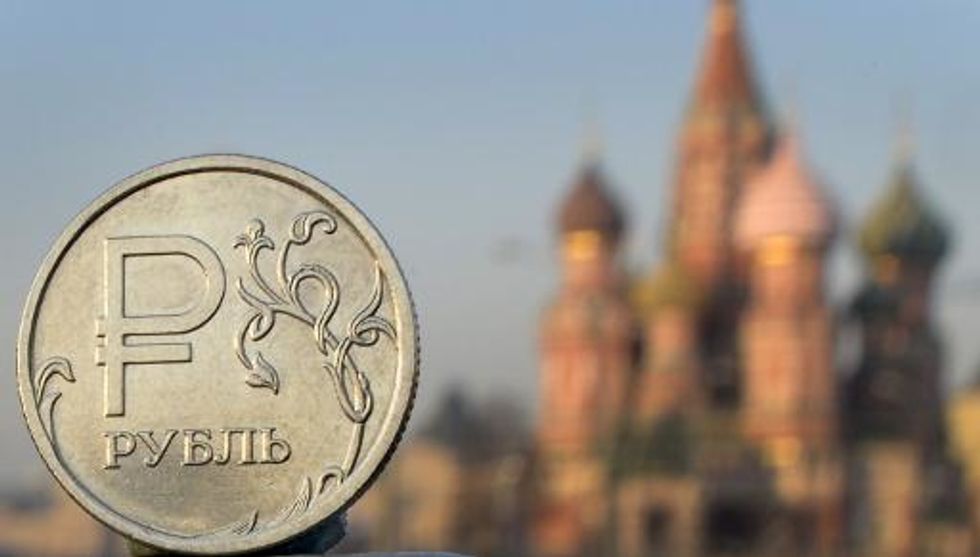 Putin Manages To Stabilize Ruble, But Russian Economy Still Staggers