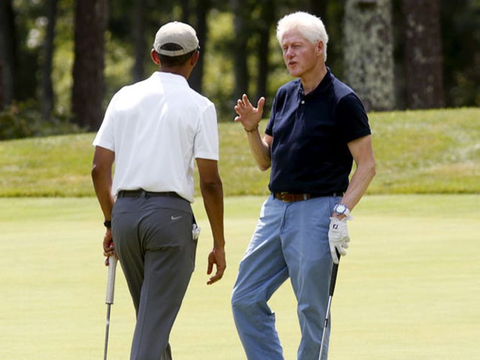 Obamas, Clintons Golf And Fete Friend On Martha’s Vineyard
