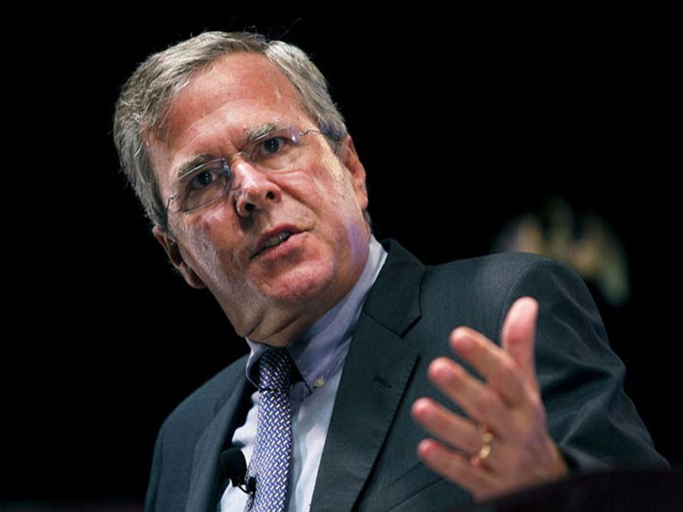 Jeb Bush vs. Hillary Clinton — On Iraq