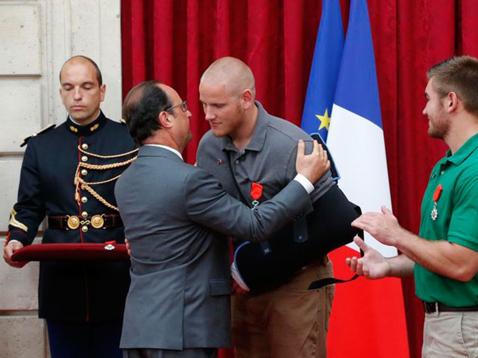 France Honors Americans, Briton Who Disarmed Train Gunman