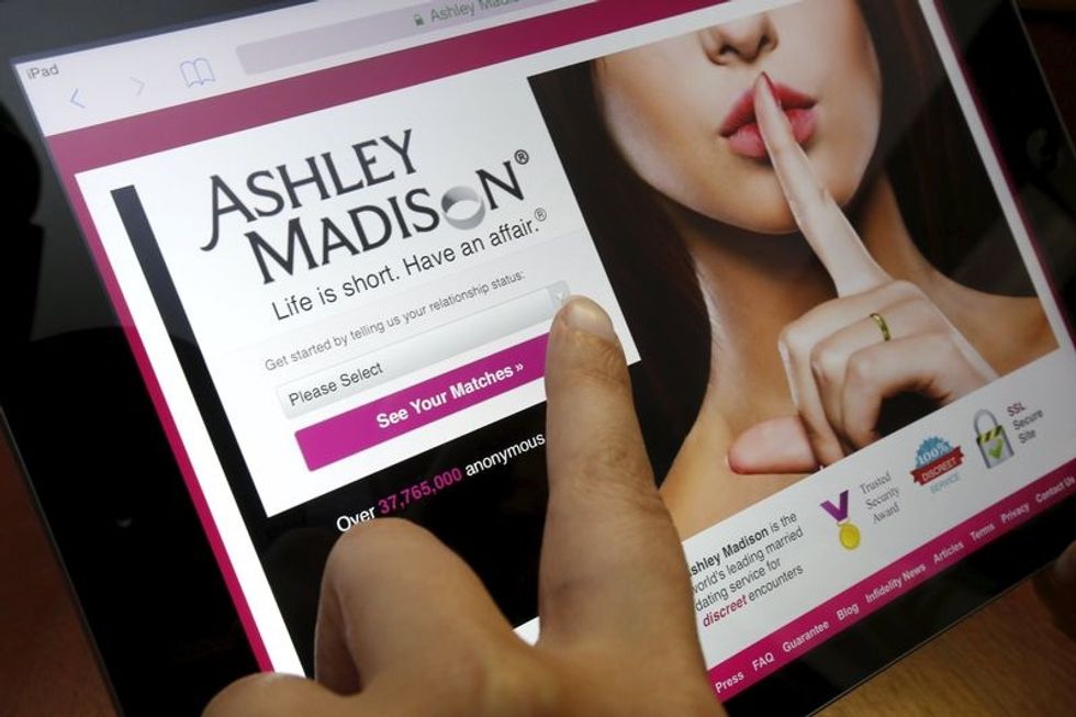 Owner Of Ashley Madison Website Confirms Some Authentic Data Leaked