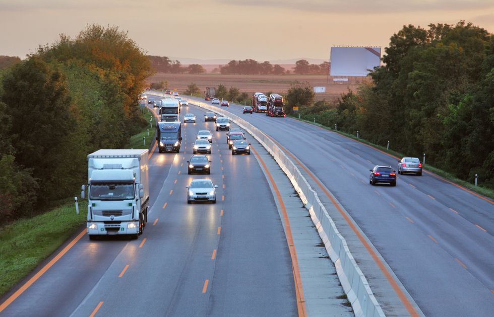 Five Ways To Save On Labor Day Road Trips
