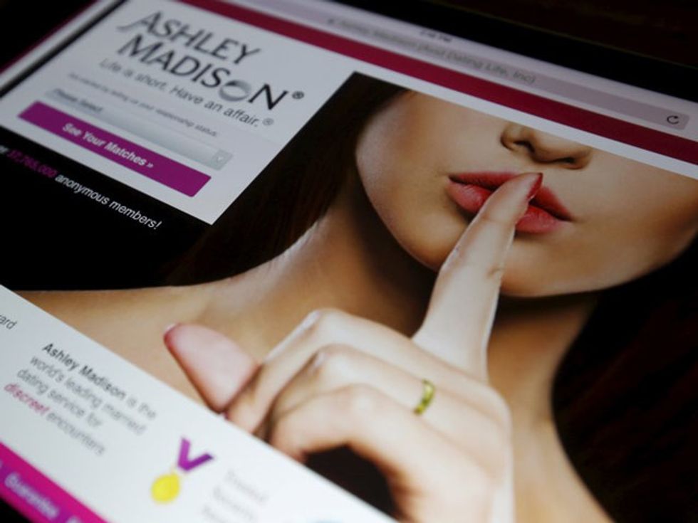 Two People May Have Committed Suicide After Ashley Madison Hack-Police