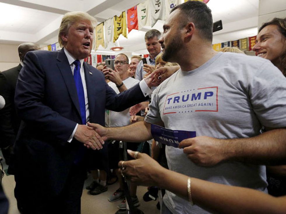 Poll: Trump Has Big GOP Lead In New Hampshire, Sanders Ahead For Dems