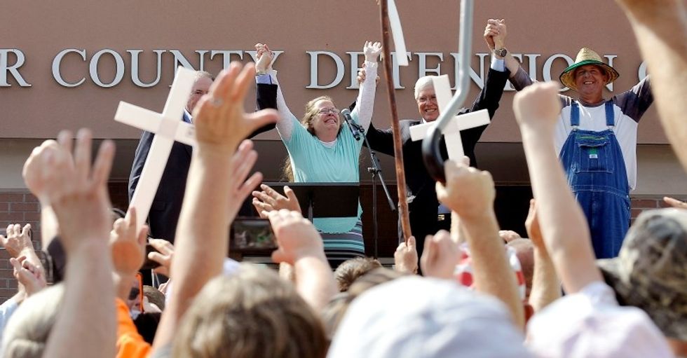 Kim Davis And The Iowa-Or-Bust Syndrome