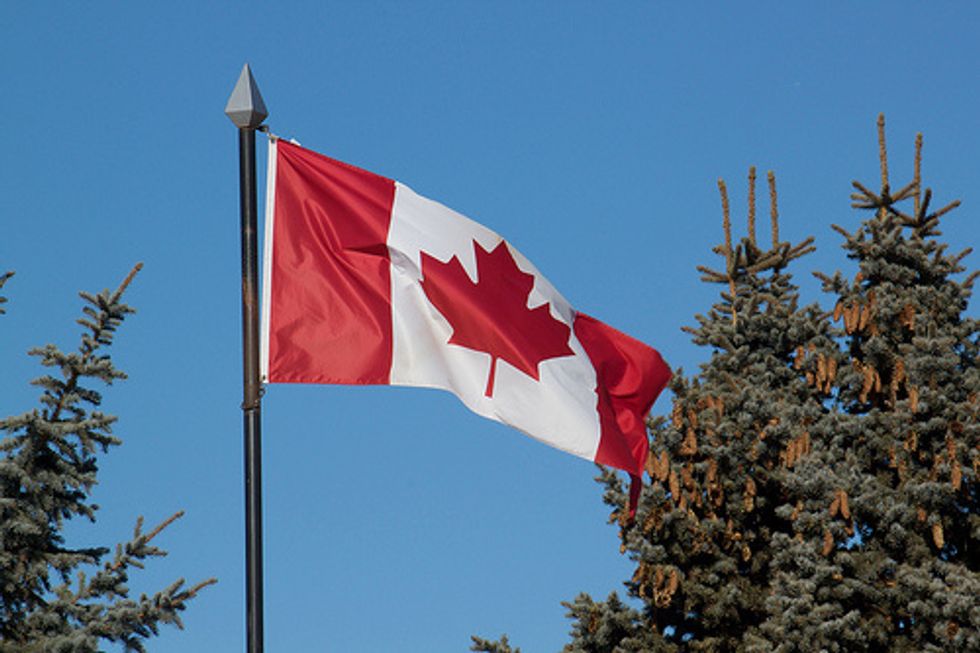Oh Canada! Four In 10 Americans Want Wall On Northern Border