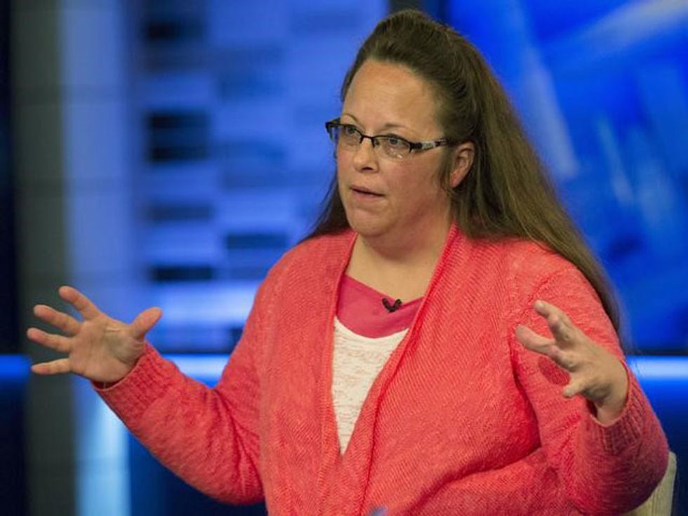 Pope Secretly Met Kentucky Clerk Over Gay Marriage Licenses