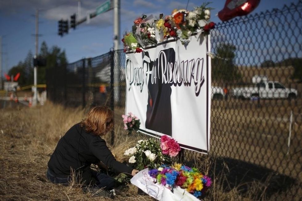 Gunman In Oregon College Massacre Committed Suicide