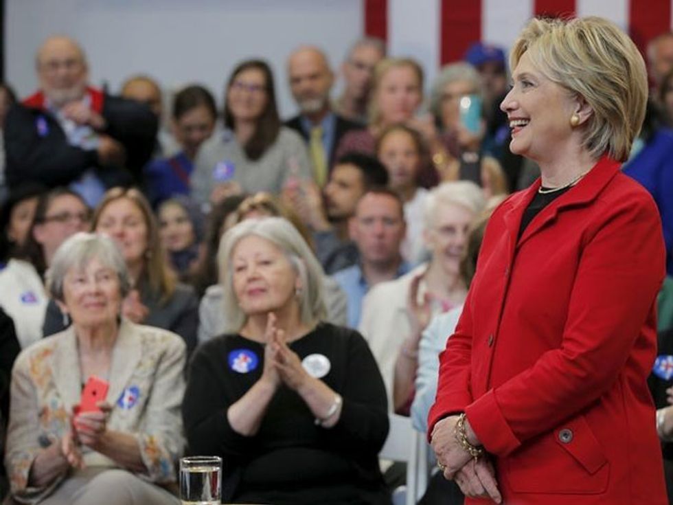 Clinton Vows To Take On Gun Lobby, Pledges Tighter Restrictions