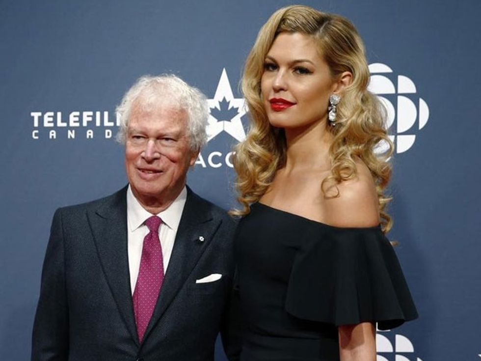 Former Canada Envoy To Iran Who Hid Americans In Hostage Crisis Dies