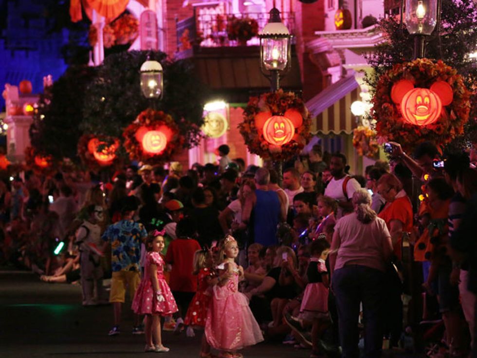 Florida Theme Parks Building Bigger, Longer Halloween Celebrations