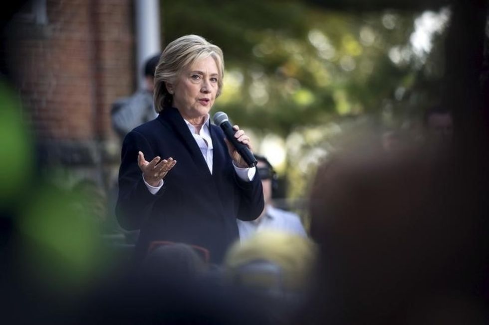 As She Woos Hispanics, Clinton Moves Left On Immigration