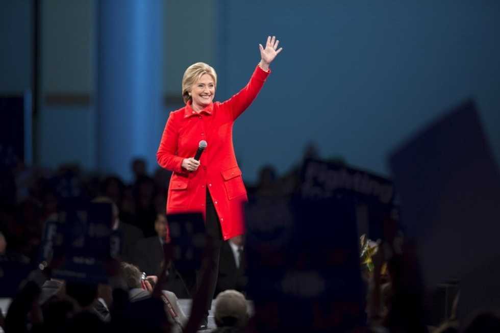 That Hillary, So Funny