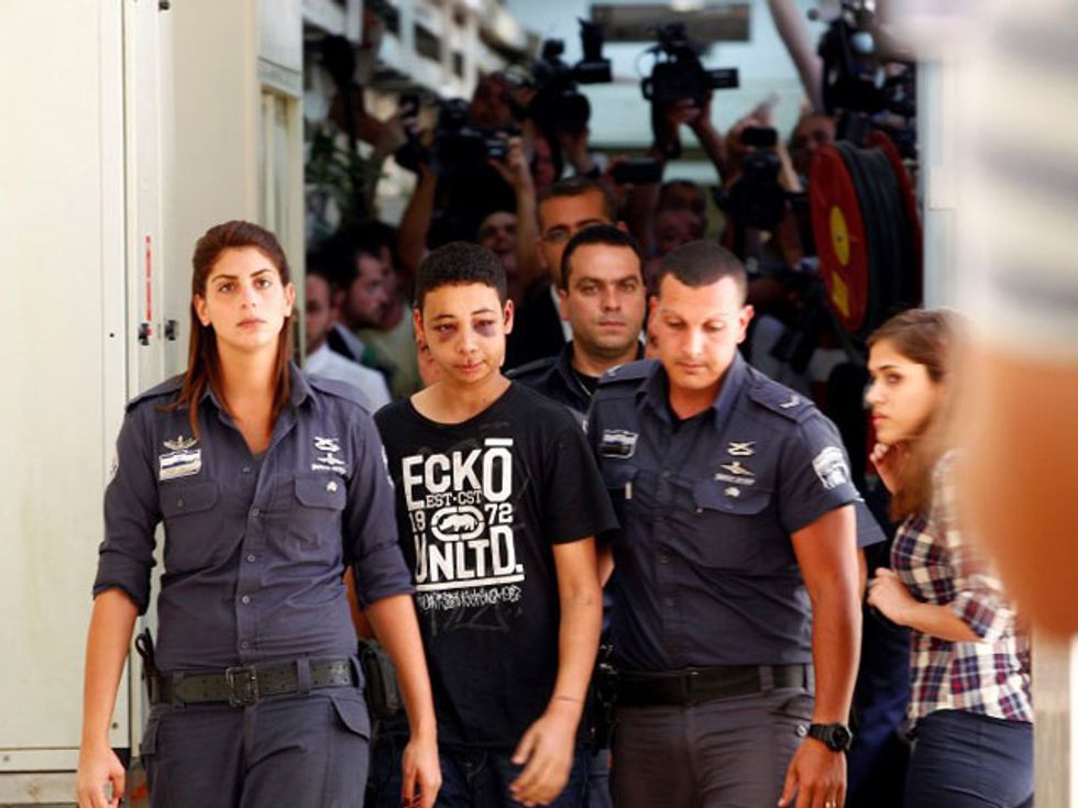 Israeli Policeman Given Community Service For Beating Palestinian-American Boy