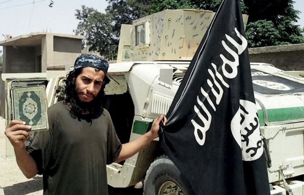 ISIS Assumes We’re Stupid — And Our Useful Idiots Keep Proving It
