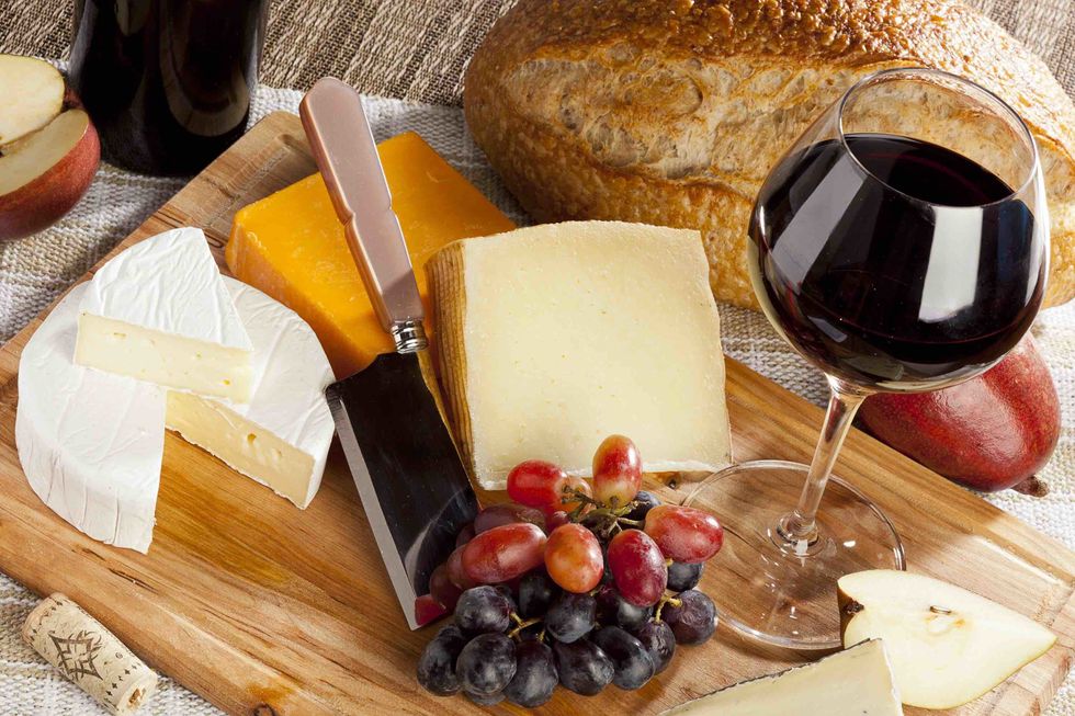 Pair Cheeses With Beer, Whiskey Or Wine For Your Holiday Party
