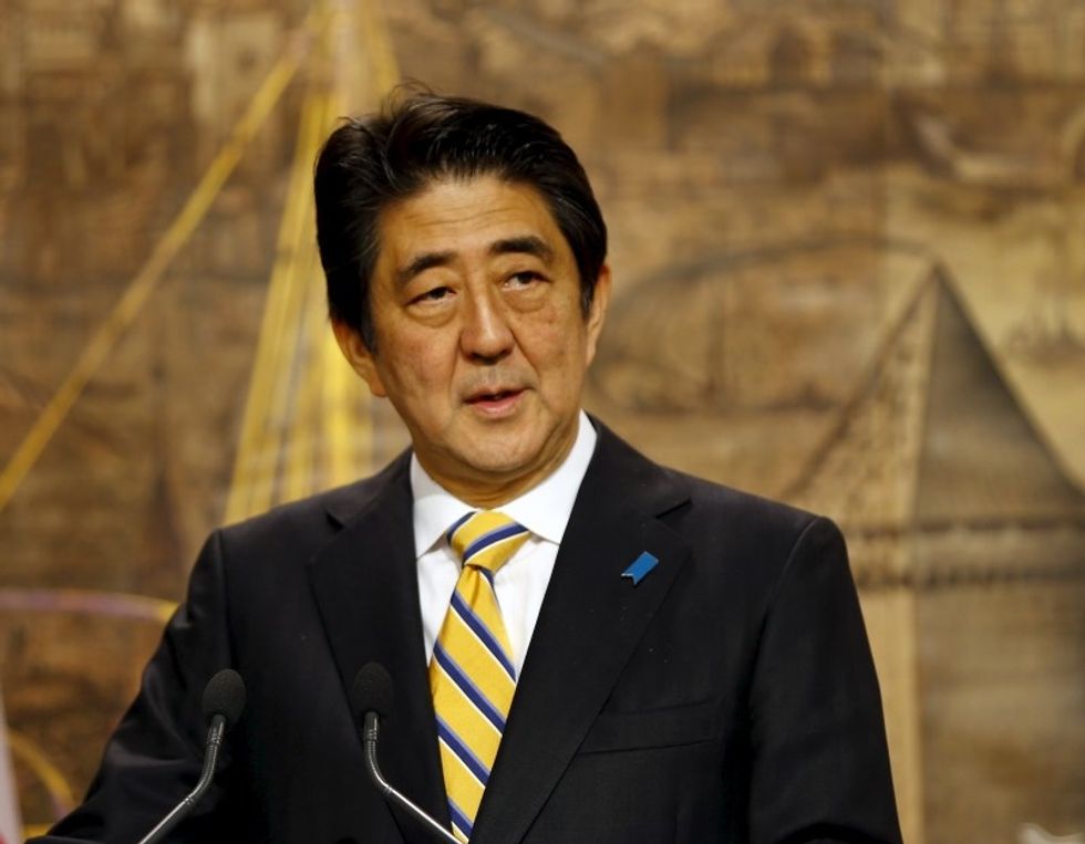 Abe Offers Apology, Payment To South Korean ‘Comfort Women’