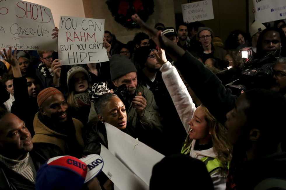 Chicago Police Trained To Not Shoot Innocent People, But It Still Happens