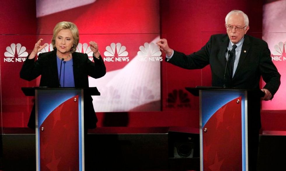 Sanders Lashes Out At Clinton In Last Democratic Debate Before Iowa Contest